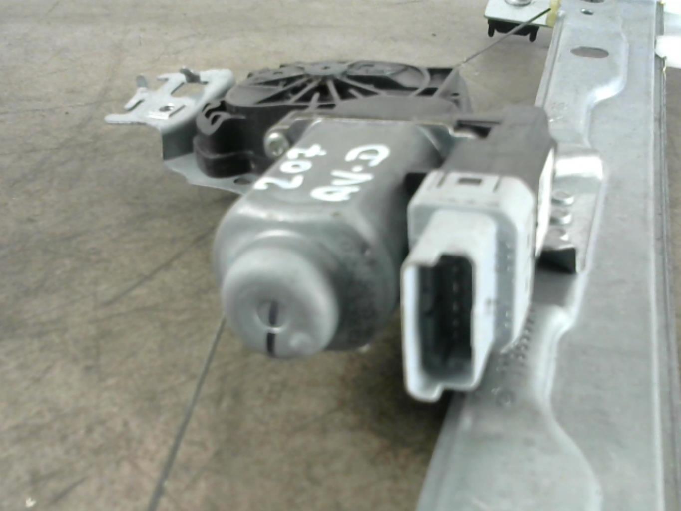 Alzacristalli elettrico anteriore destro PEUGEOT 207 PHASE 1 BREAK Diésel - 1
