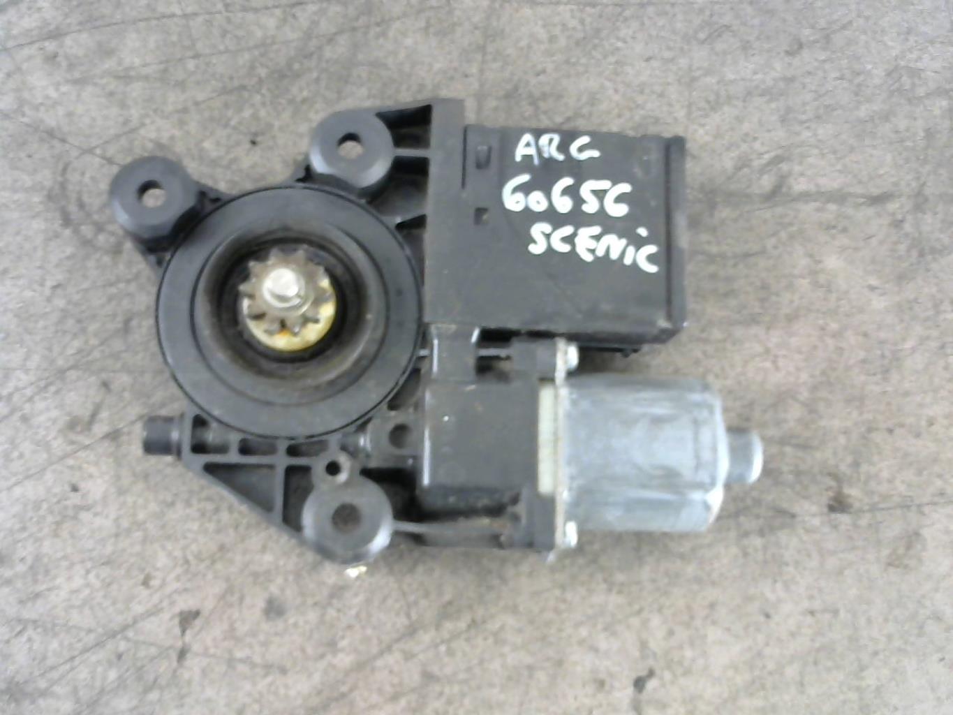 Moteur leve vitre arriere gauche RENAULT SCENIC 3 PHASE 1 Diesel - 1