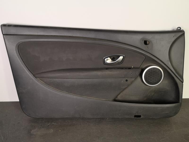 Pannello portiera anteriore sinistro RENAULT MEGANE 3 PHASE 1 COUPE Diésel - 1