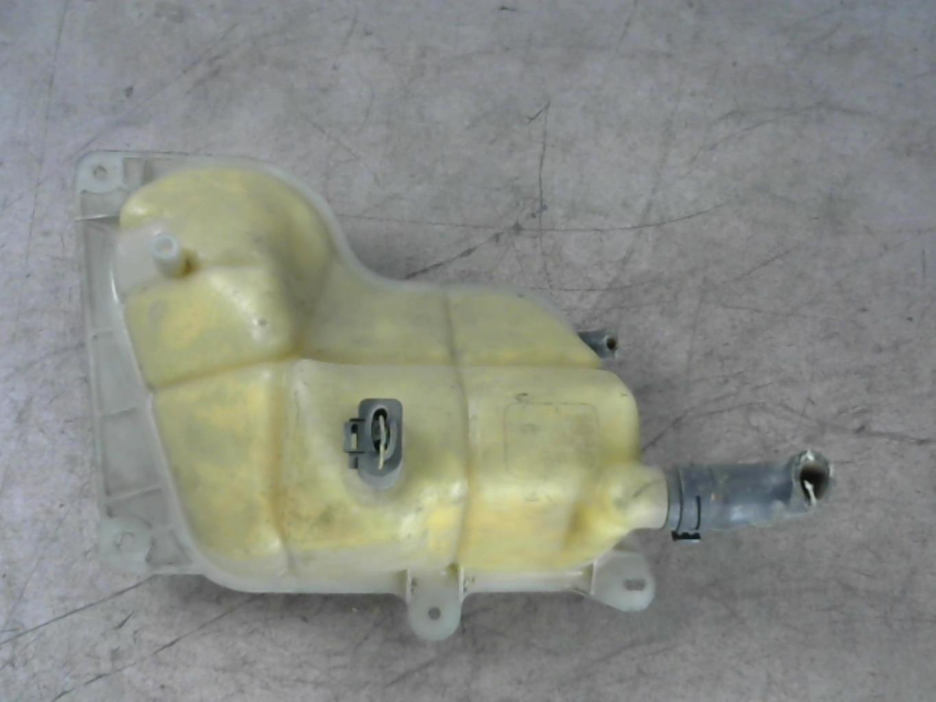 Vase d'expansion VOLKSWAGEN PASSAT 4 PHASE 1 BREAK Diesel - 1