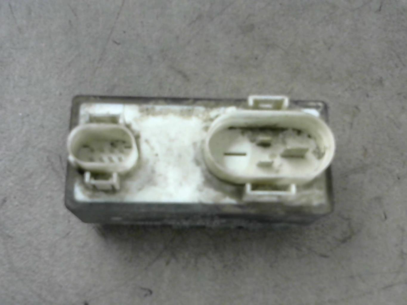 Boitier de prechauffage VOLKSWAGEN GOLF 3 Diesel - 1