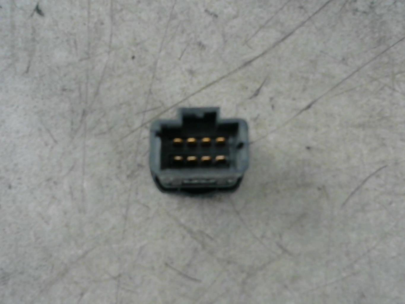 Bouton de warning DACIA SANDERO 1 Essence/GPL - 1