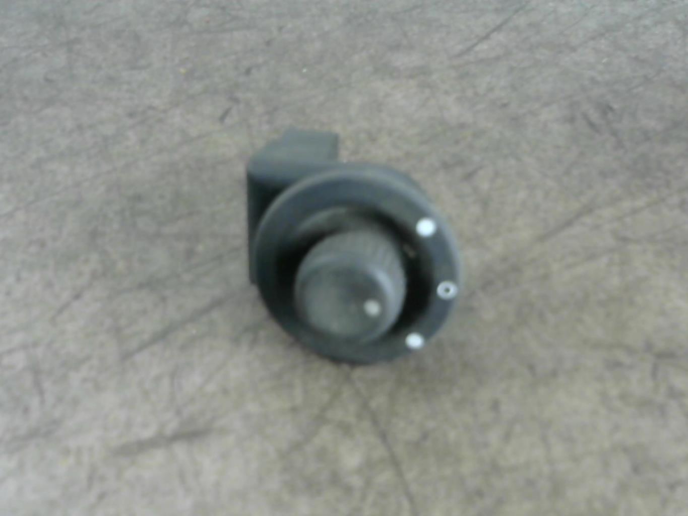 Commande retroviseurs RENAULT CLIO 2 PHASE 2 Diesel - 1