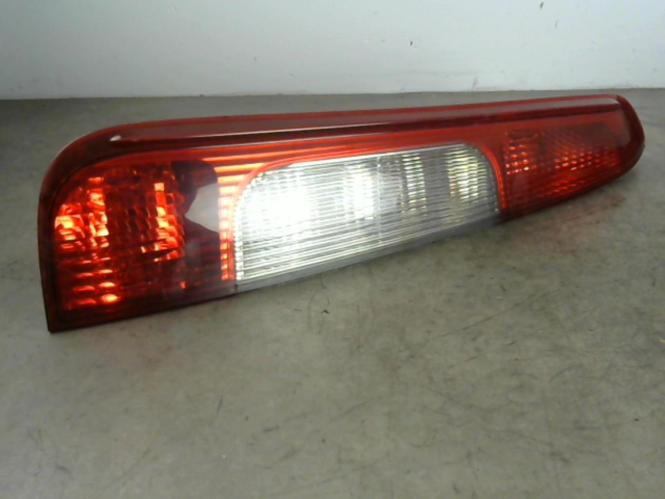 Fanale posteriore principale sinistro (luci) FORD C-MAX 1 PHASE 1 Diésel - 1