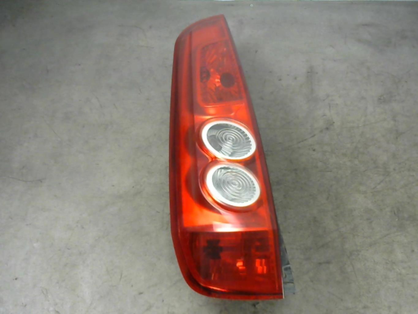 Fanale posteriore principale sinistro (luci) FORD FIESTA 5 PHASE 2 Gasolina - 1
