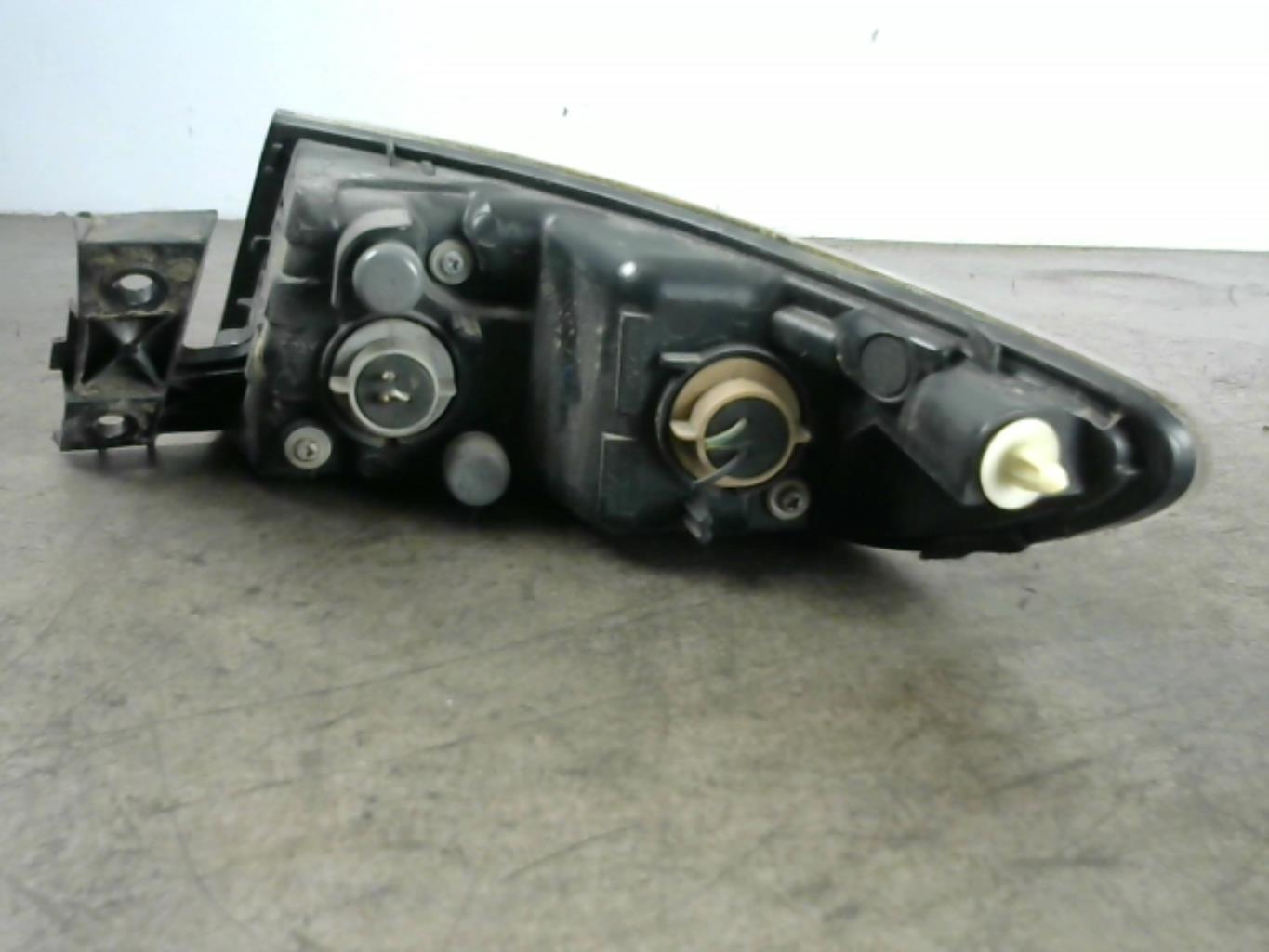 Fanale posteriore principale sinistro (luci) HONDA CIVIC 7 PHASE 1 Diésel - 1