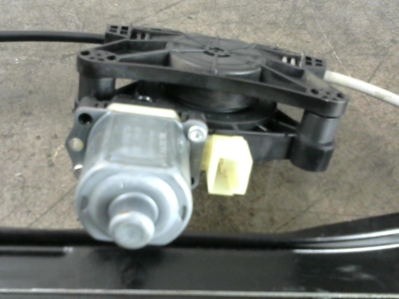 Alzacristalli elettrico posteriore destro VOLKSWAGEN TIGUAN 2 PHASE 1 Diésel - 1