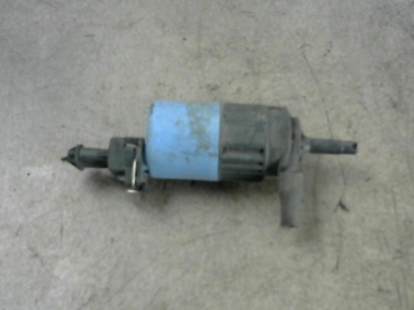Pompe lave glace avant VOLVO V 40 1 PHASE 1 BREAK Diesel - 1