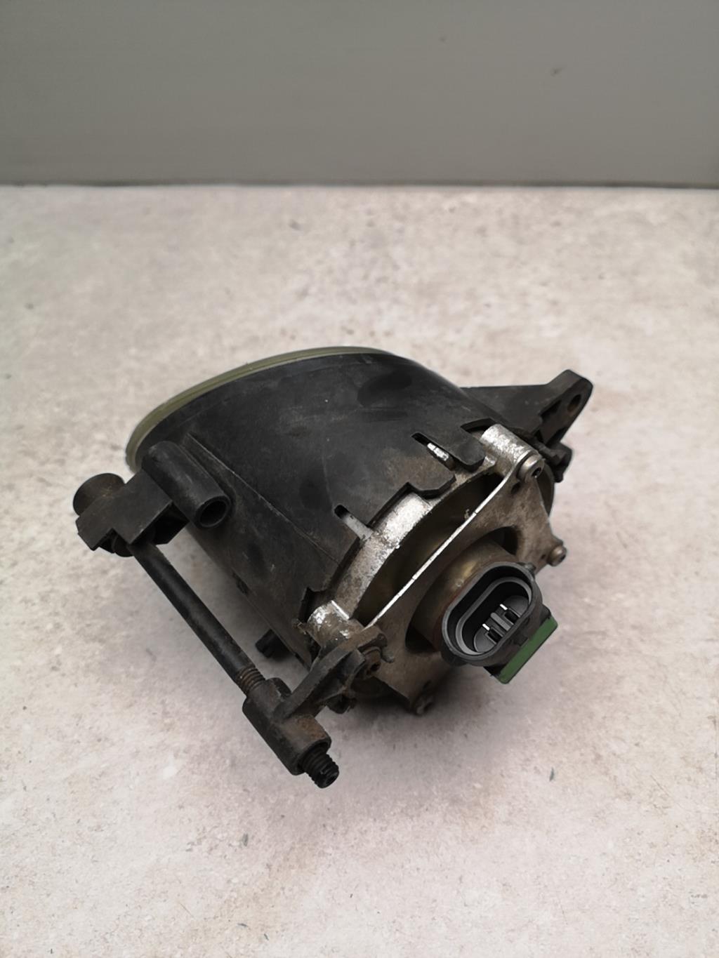 Fendinebbia sinistro (luce) AUDI A4 2 PHASE 1 Diésel - 1