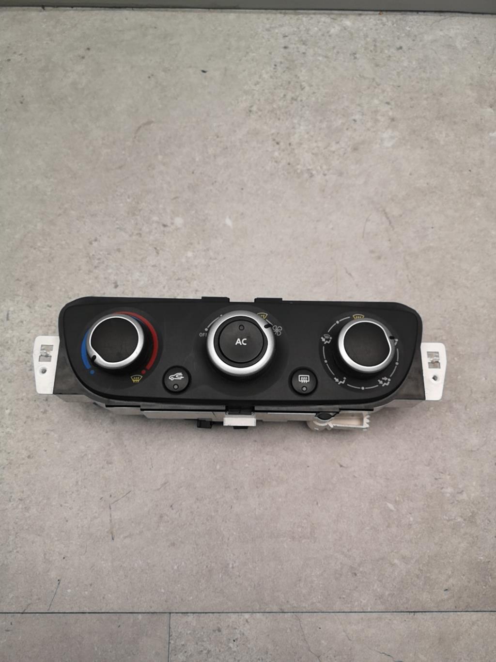 Commande chauffage RENAULT MEGANE 3 PHASE 1 Diesel - 1
