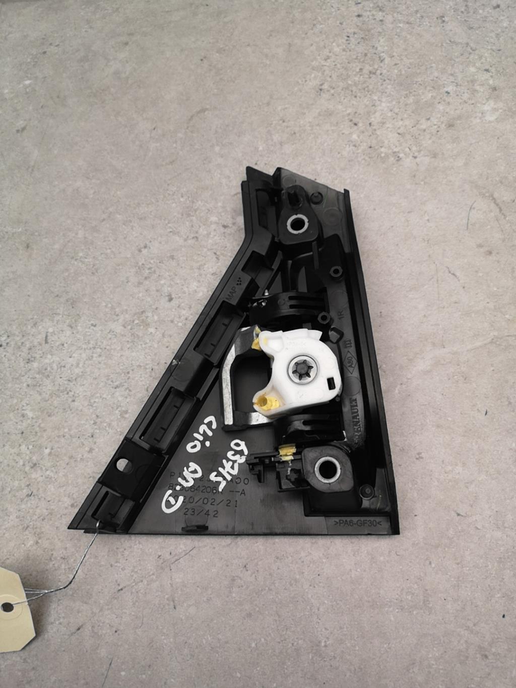Maniglia portiera posteriore destra RENAULT CLIO 5 PHASE 1 Diésel - 1