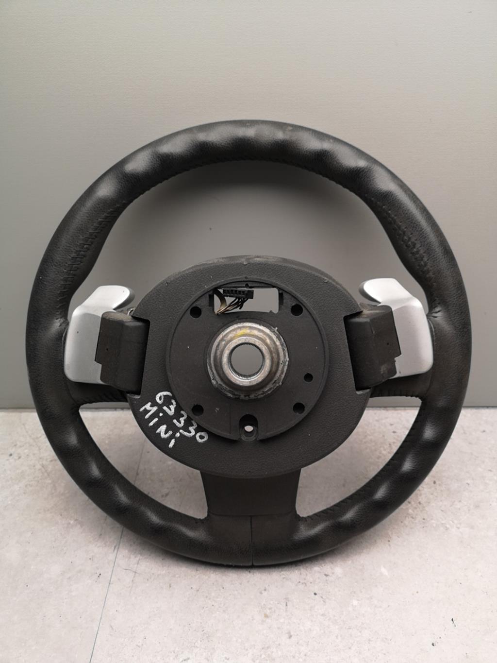 Volant MINI MINI 2 R56 PHASE 1 Essence - 1
