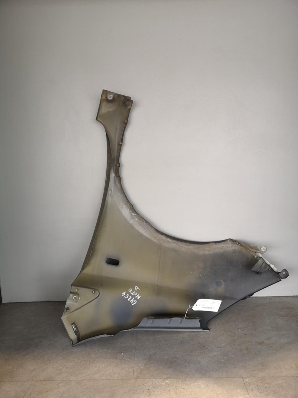 Parafango anteriore destro NISSAN NOTE 1 PHASE 1 Diésel - 1