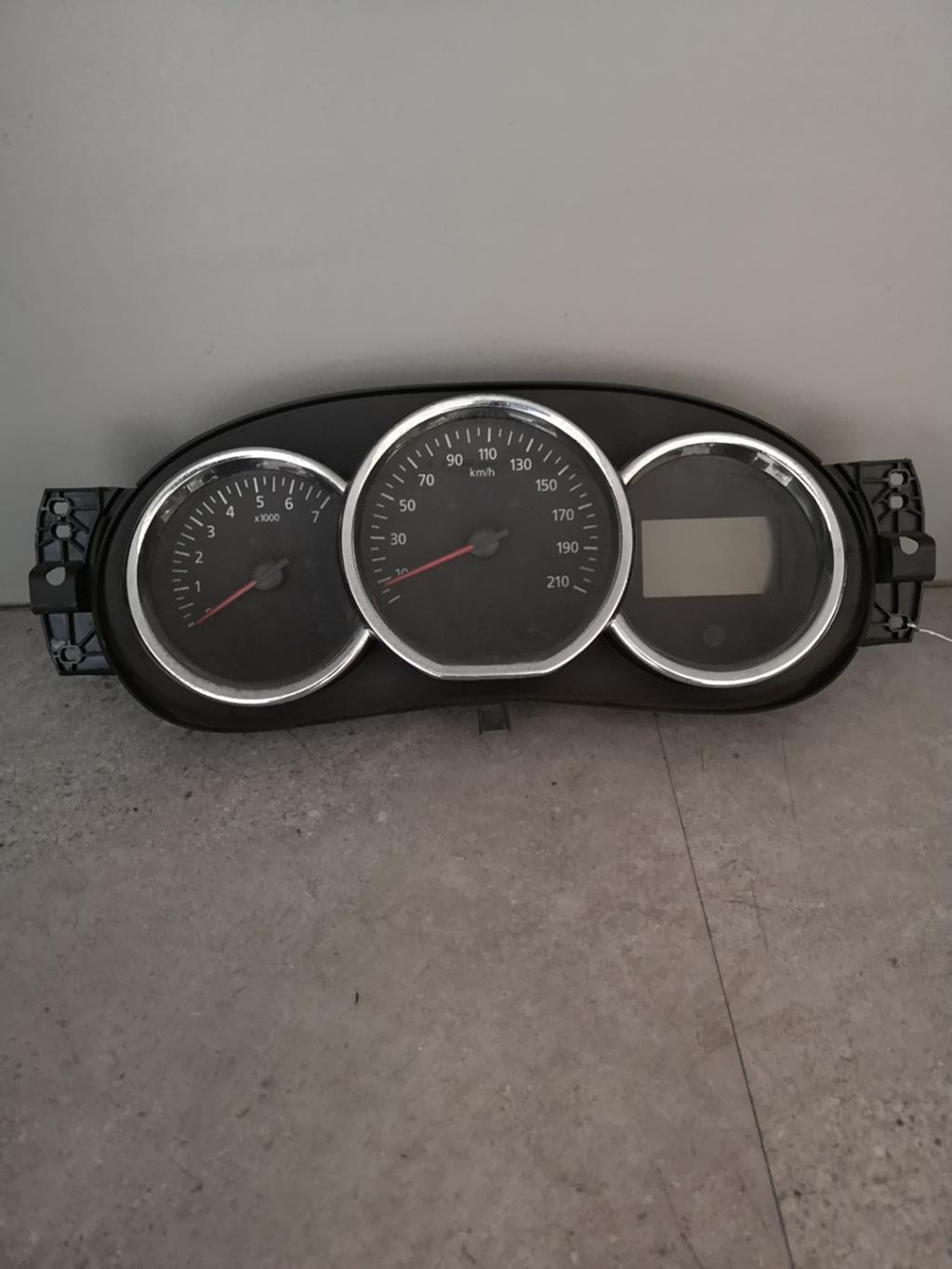 Compteur DACIA DUSTER 1 PHASE 2 Diesel - 1