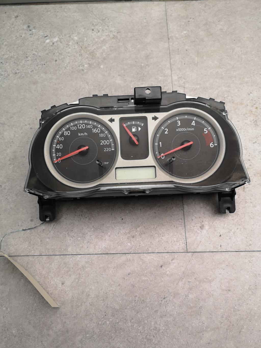 Compteur NISSAN NOTE 1 PHASE 1 Diesel - 1