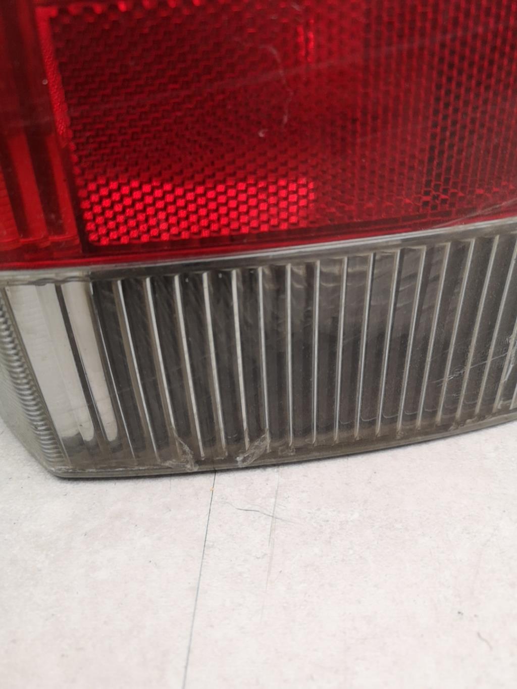 Fanale posteriore principale sinistro (luci) VOLVO V 70 1 PHASE 2 BREAK Gasolina - 1