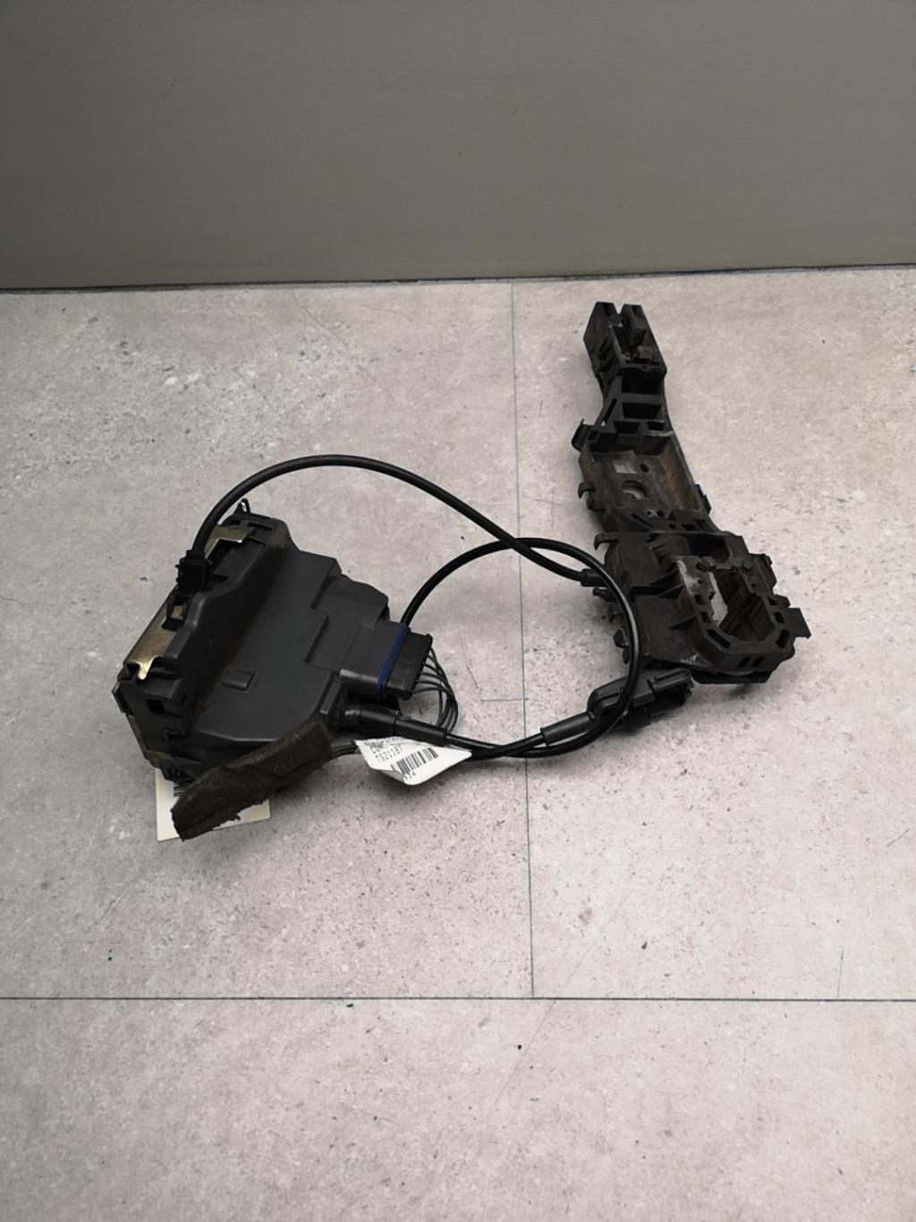 Serratura posteriore destra RENAULT MEGANE 2 PHASE 1 Diésel - 1