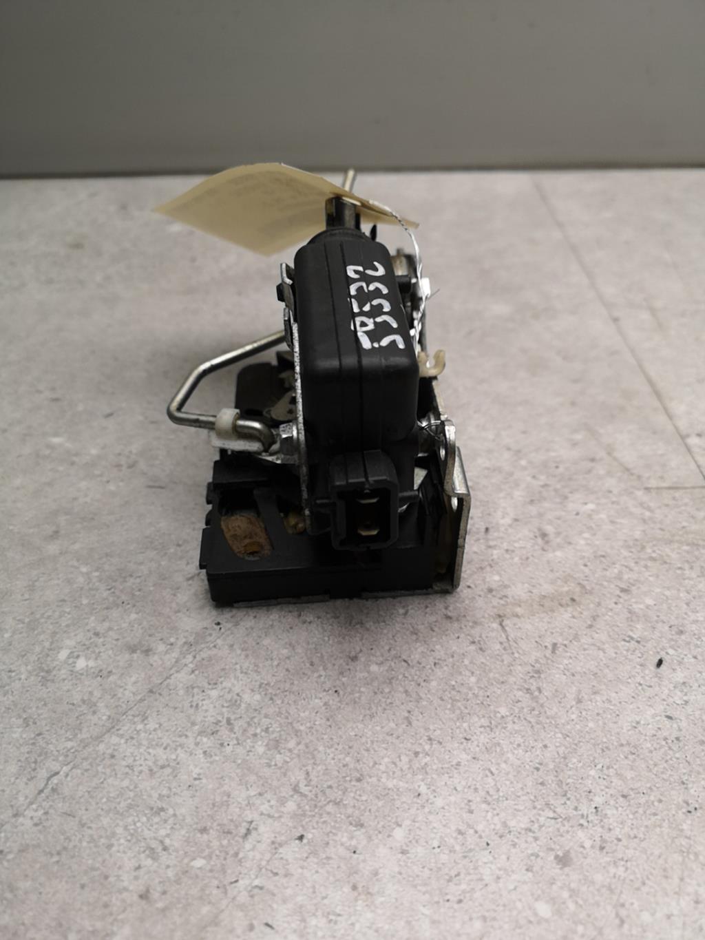 Serrure arriere droit DACIA SANDERO  - 1