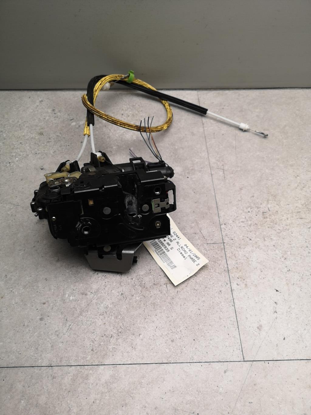 Serrure arriere gauche AUDI A6 2 ALLROAD PHASE 2 BREAK Diesel - 1