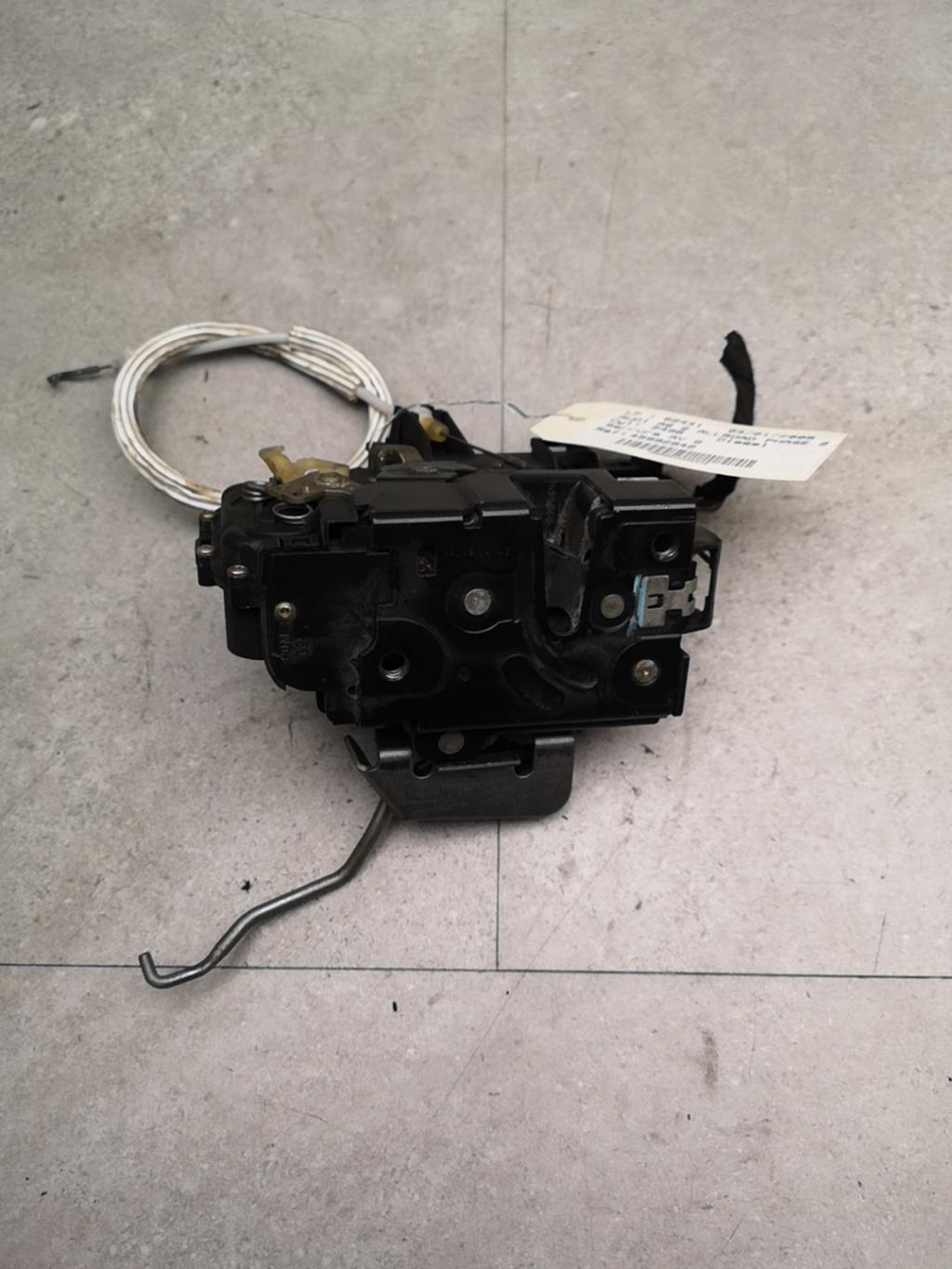 Serrure avant gauche AUDI A6 2 ALLROAD PHASE 2 BREAK Diesel - 1