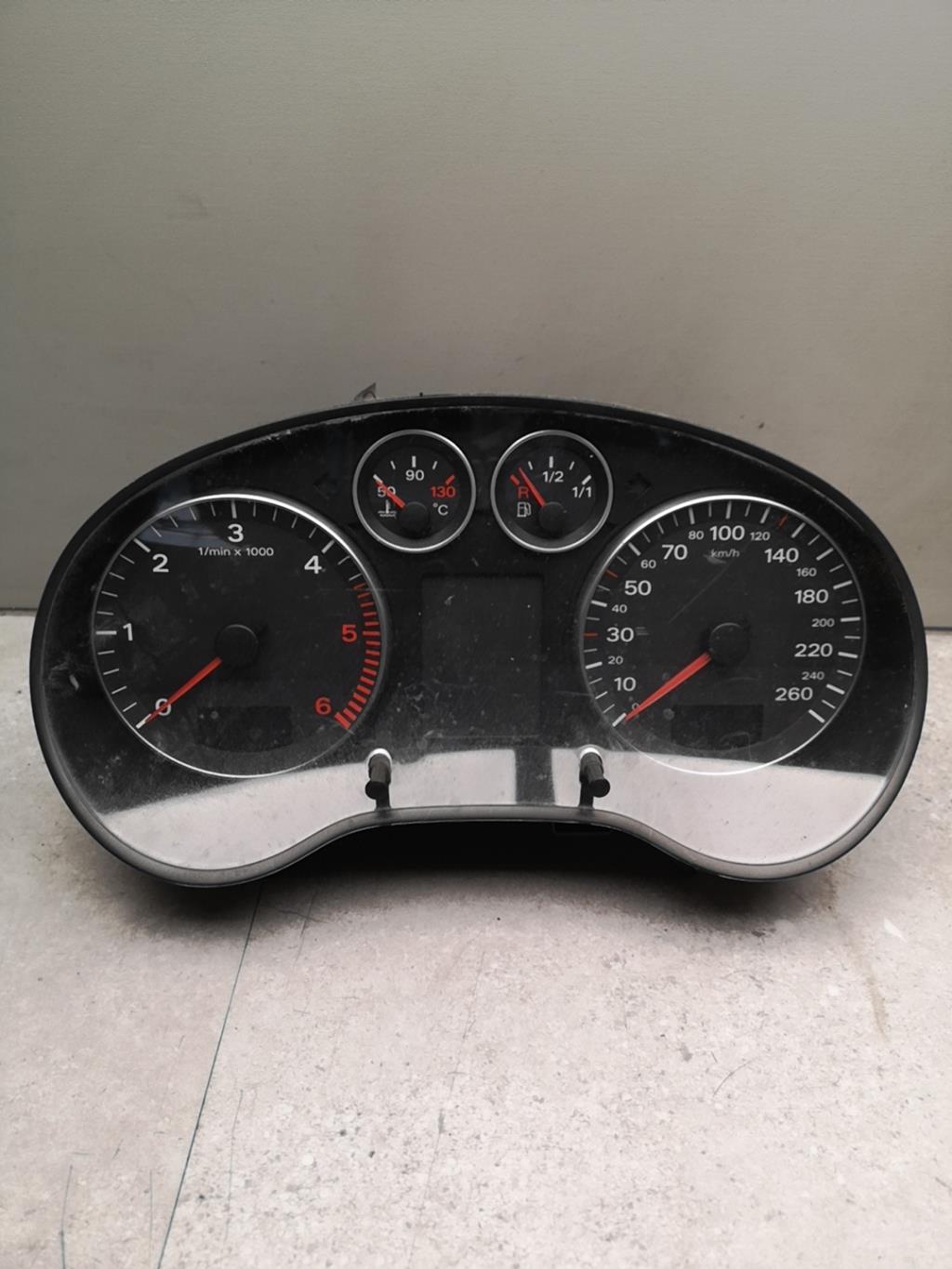 Compteur AUDI A3 2 PHASE 1 Diesel - 1