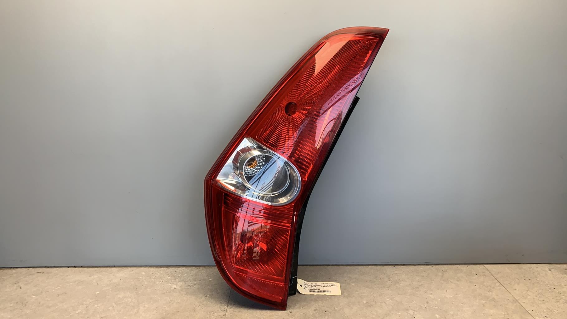 Fanale posteriore principale destro (luci) SUZUKI SPLASH Gasolina - 1