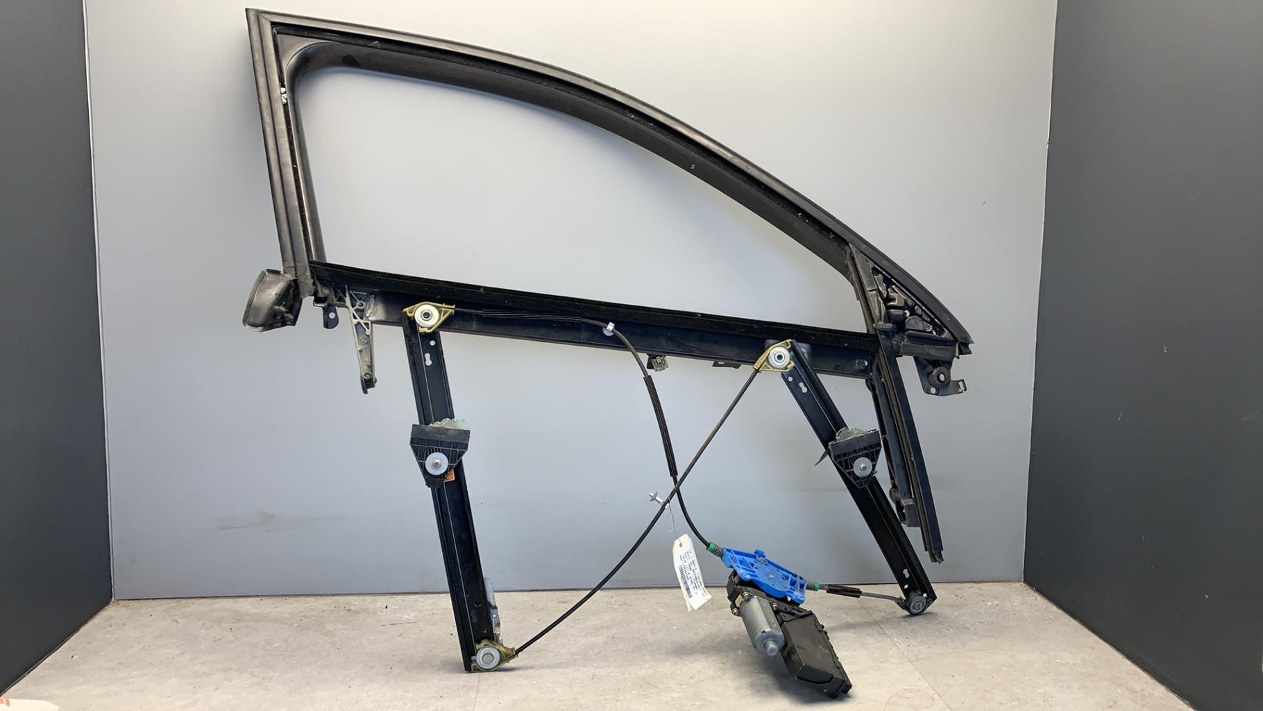 Alzacristalli elettrico anteriore destro AUDI A4 2 PHASE 1 Diésel - 1