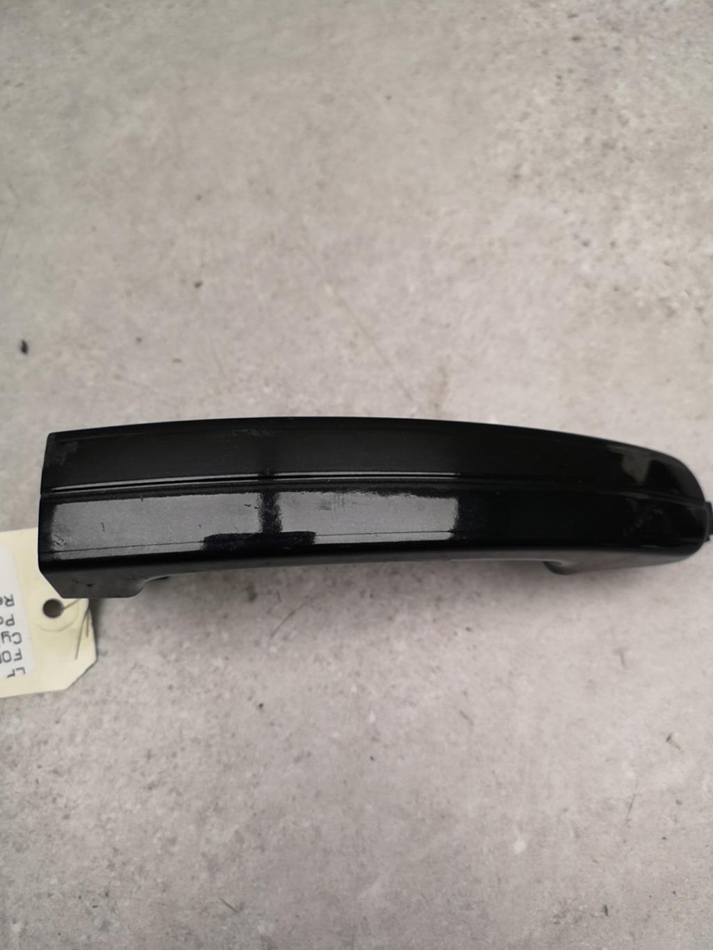 Poignee porte avant gauche FORD FOCUS 2 PHASE 2 Essence - 1
