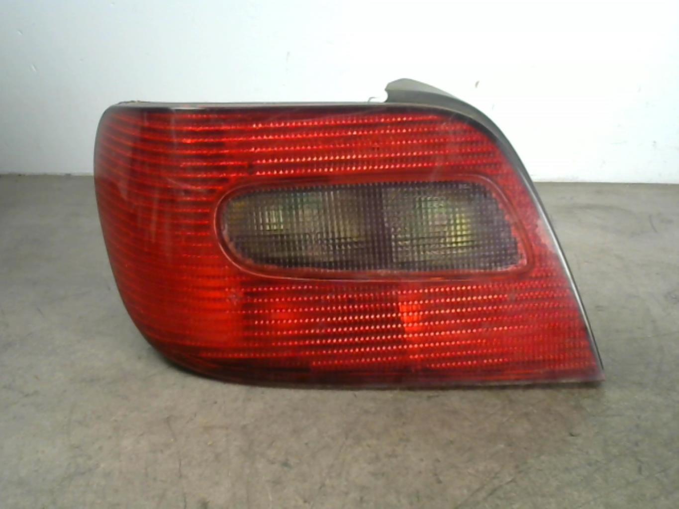 Fanale posteriore principale sinistro (luci) CITROEN XSARA PHASE 2 COUPE Diésel - 1