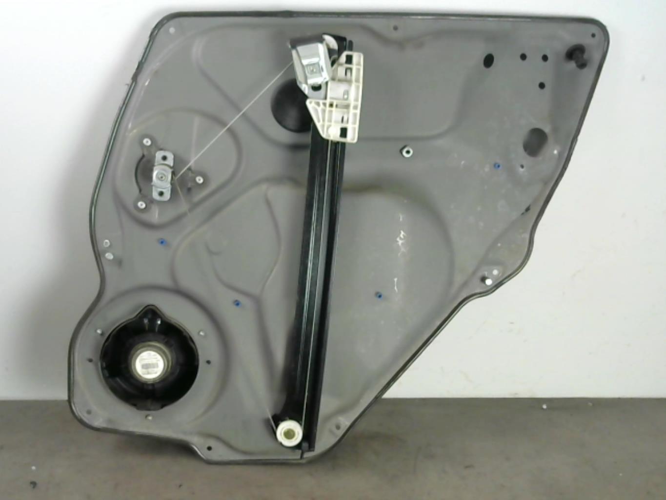 Alzacristalli manuale posteriore sinistro MERCEDES CLASSE A 169 PHASE 1 Diésel - 1