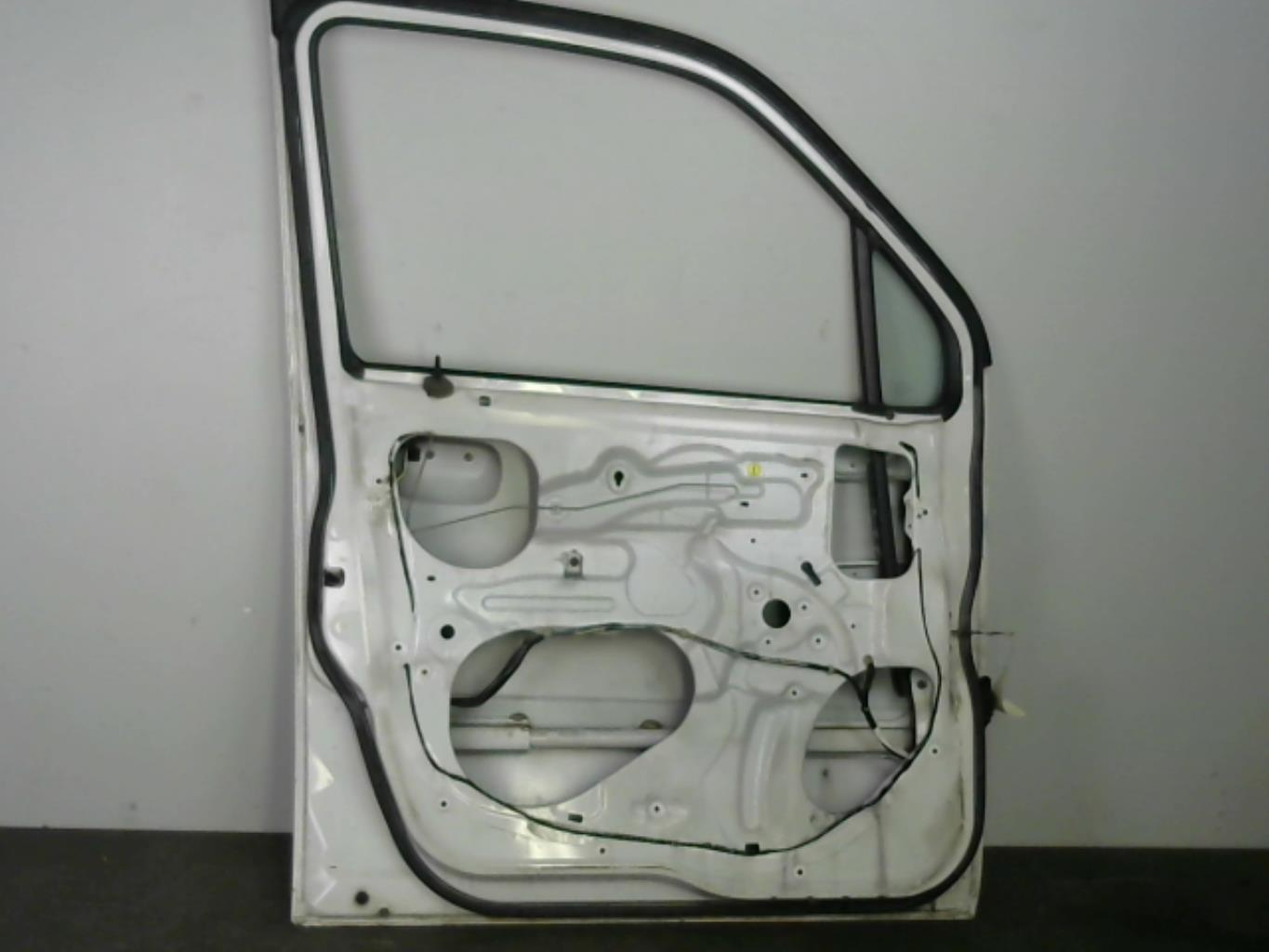 Porte avant gauche SUZUKI WAGON-R PHASE 2 Essence - 1