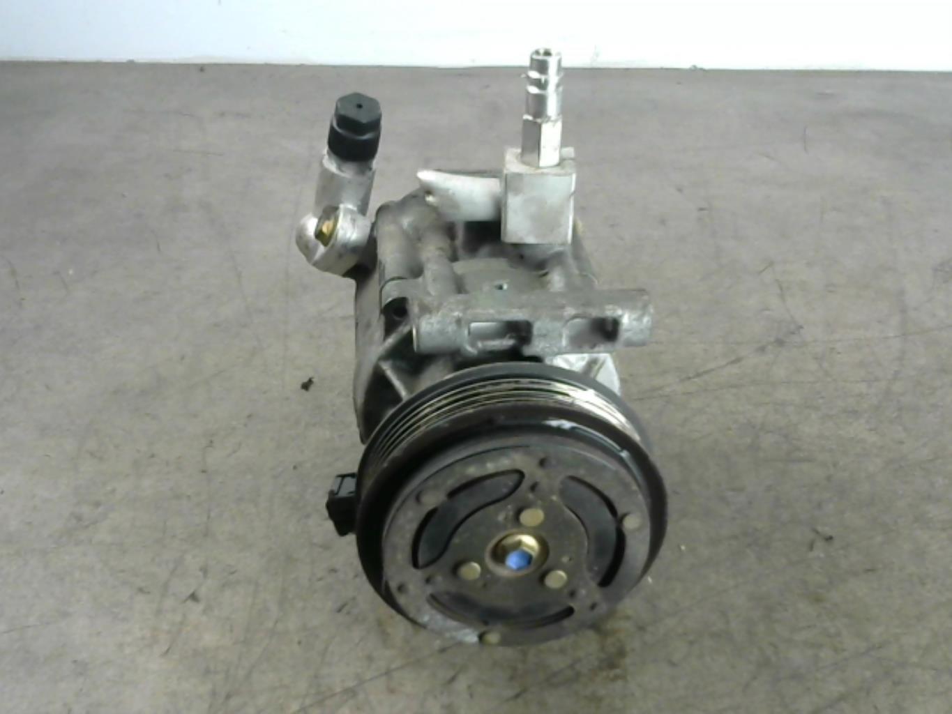 Compresseur clim FIAT PANDA 2 Essence - 1
