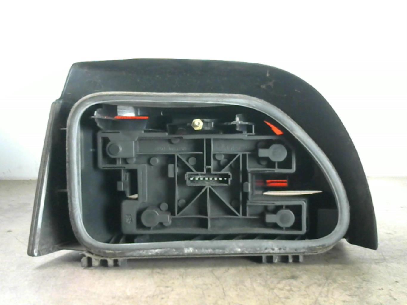Fanale posteriore principale destro (luci) RENAULT CLIO 1 PHASE 1 Gasolina - 1