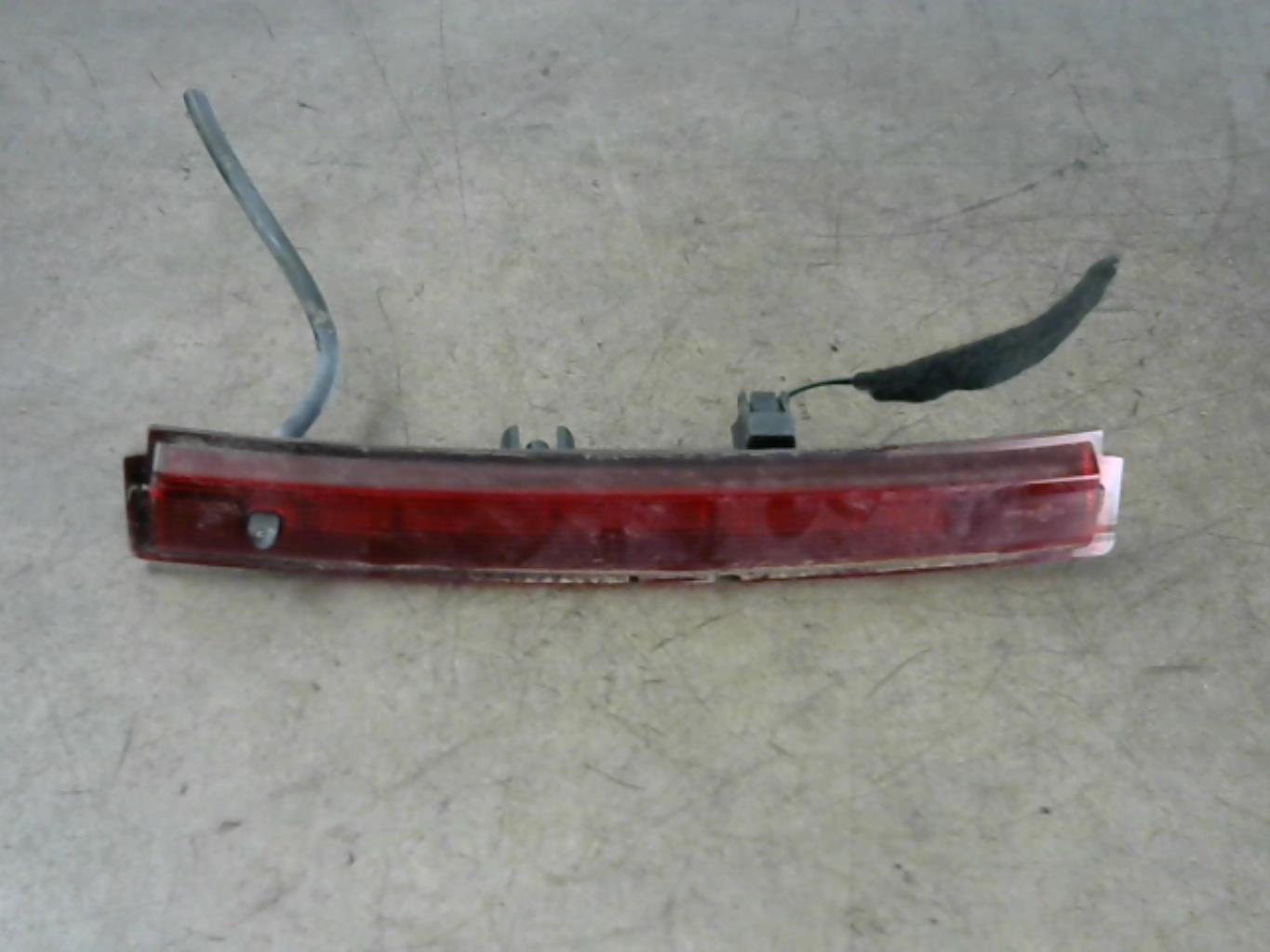 Feu arriere stop central RENAULT CLIO 4 PHASE 2 Diesel - 1