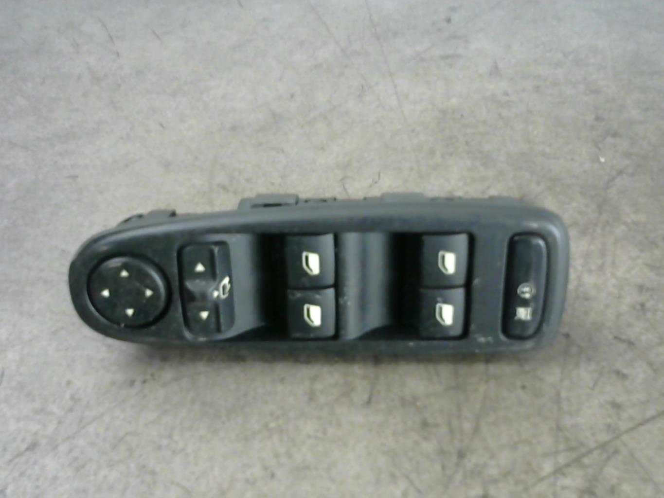 Interruttore alzacristalli CITROEN C4 GRAND PICASSO 1 Diésel - 1