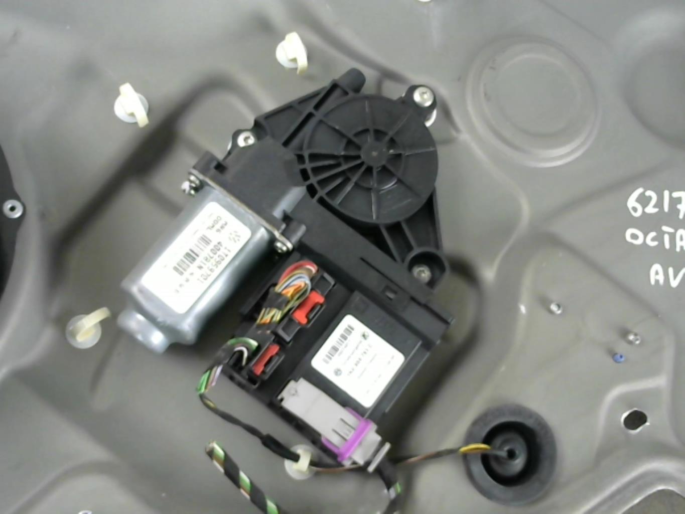 Alzacristalli elettrico anteriore sinistro SKODA OCTAVIA 2 PHASE 1 Diésel - 1