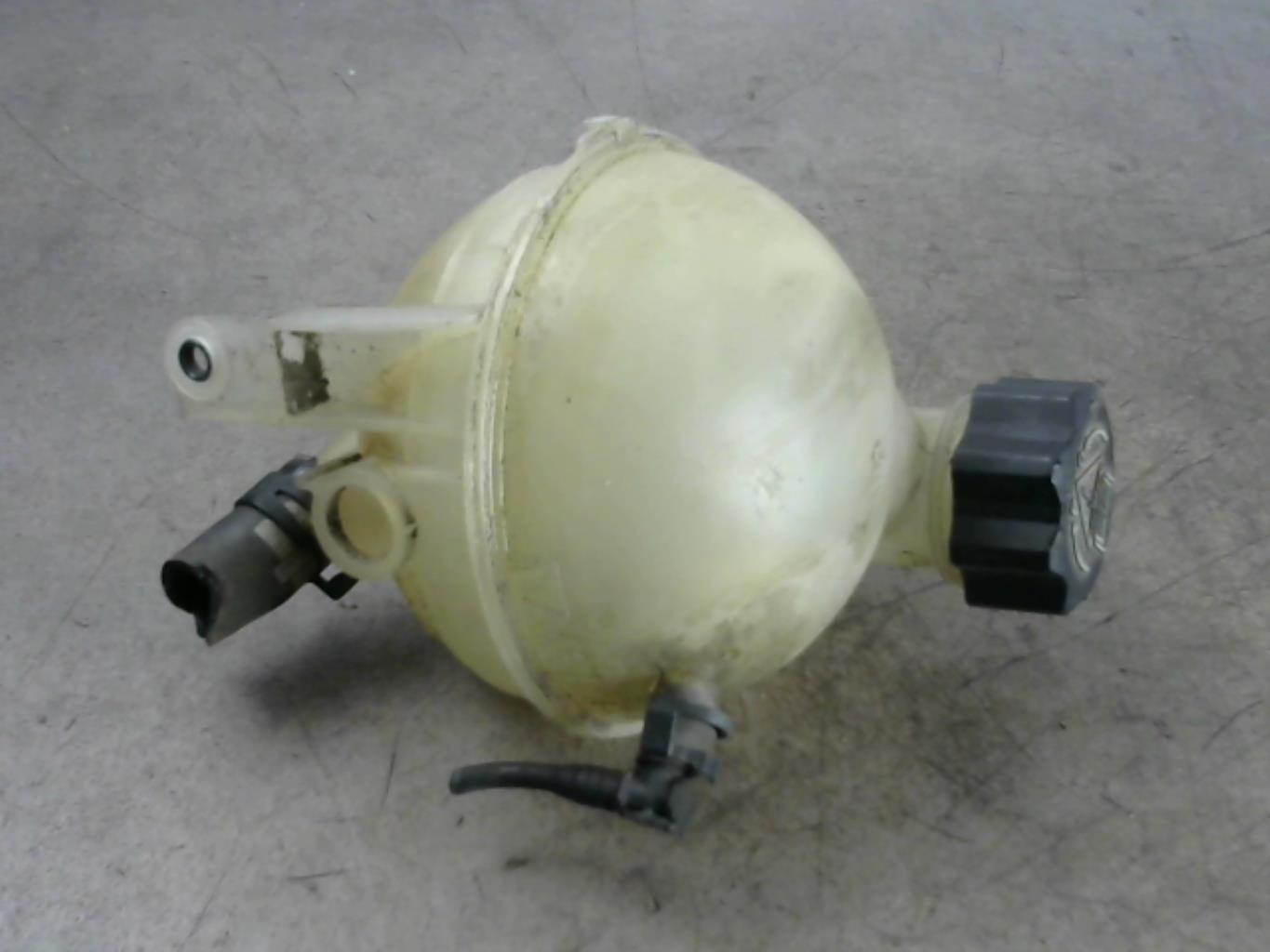 Vase d'expansion CITROEN C4 1 PHASE 1 Essence - 1