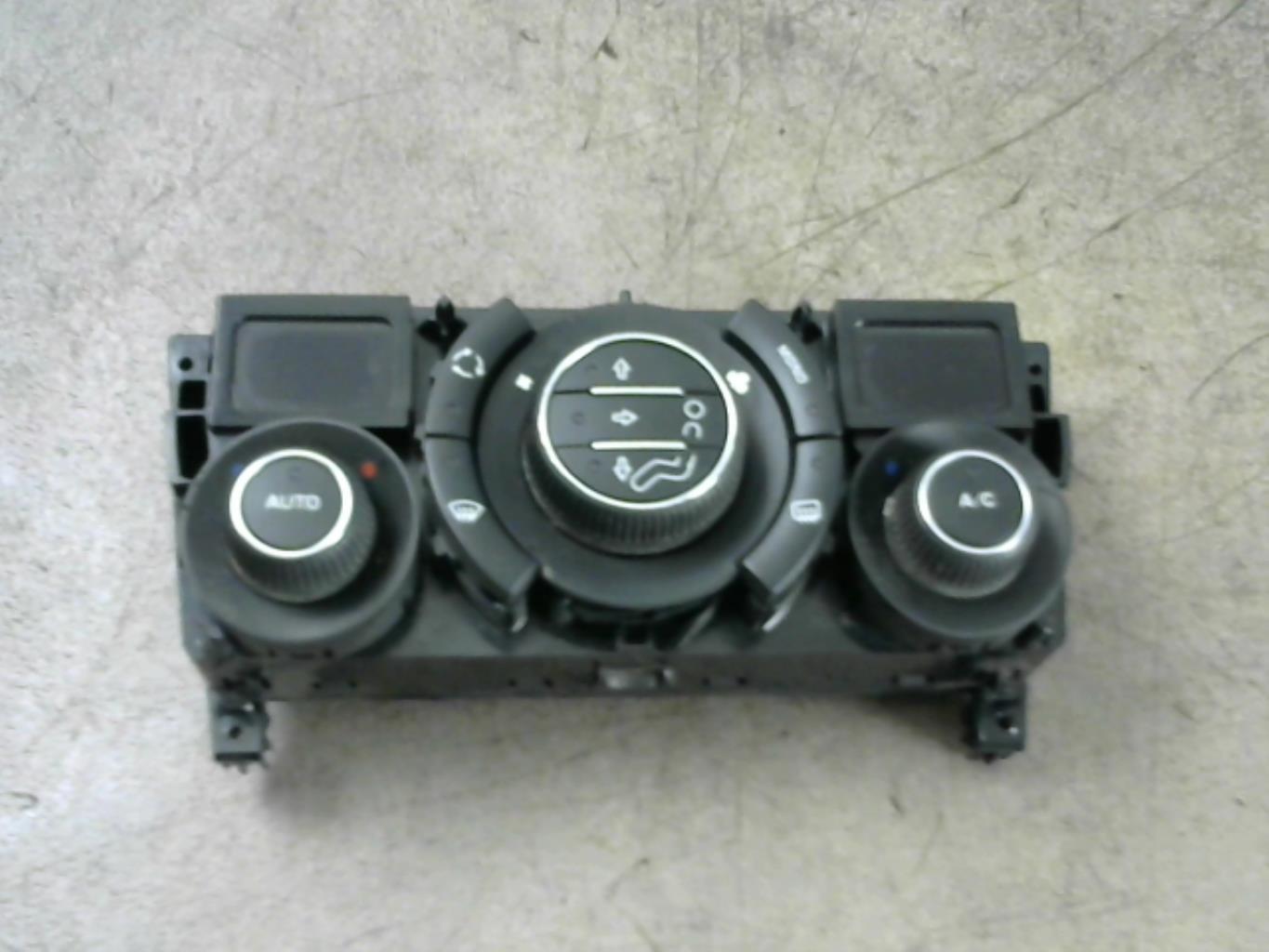Comandi riscaldamento PEUGEOT 308 1 PHASE 1 Diésel - 1