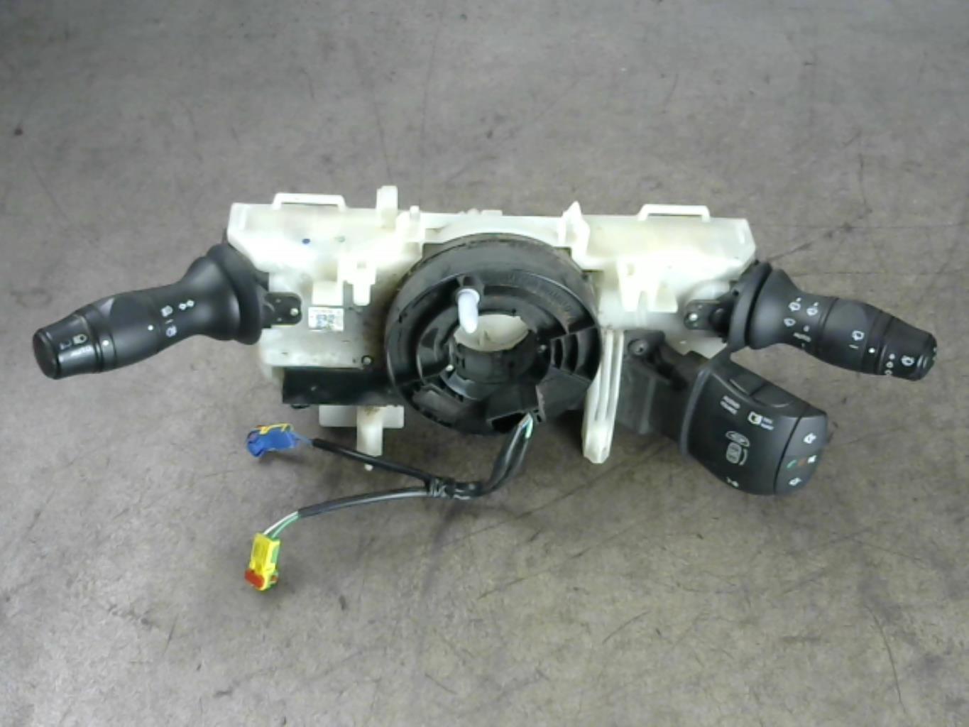 Commodo RENAULT SCENIC 3 PHASE 1 Diesel - 1