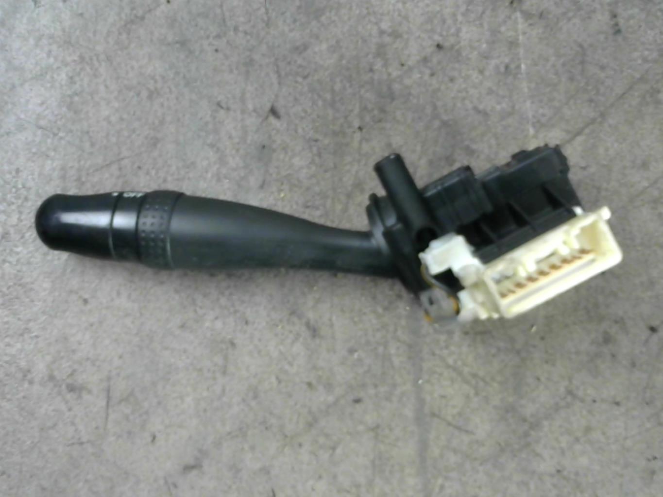 Commodo phare TOYOTA YARIS 1 PHASE 2 Essence - 1