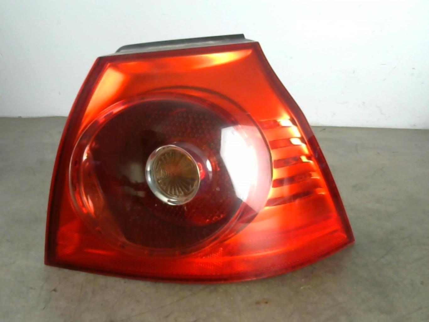 Fanale posteriore principale destro (luci) VOLKSWAGEN GOLF 5 Diésel - 1