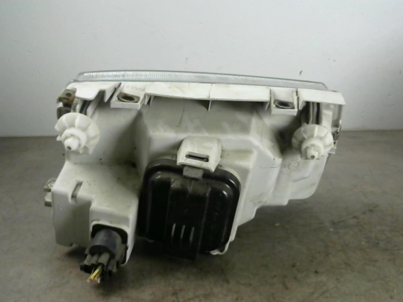 Gruppo ottico anteriore principale sinistro (luci)(faro) VOLKSWAGEN POLO 3 PHASE 1 Gasolina - 1