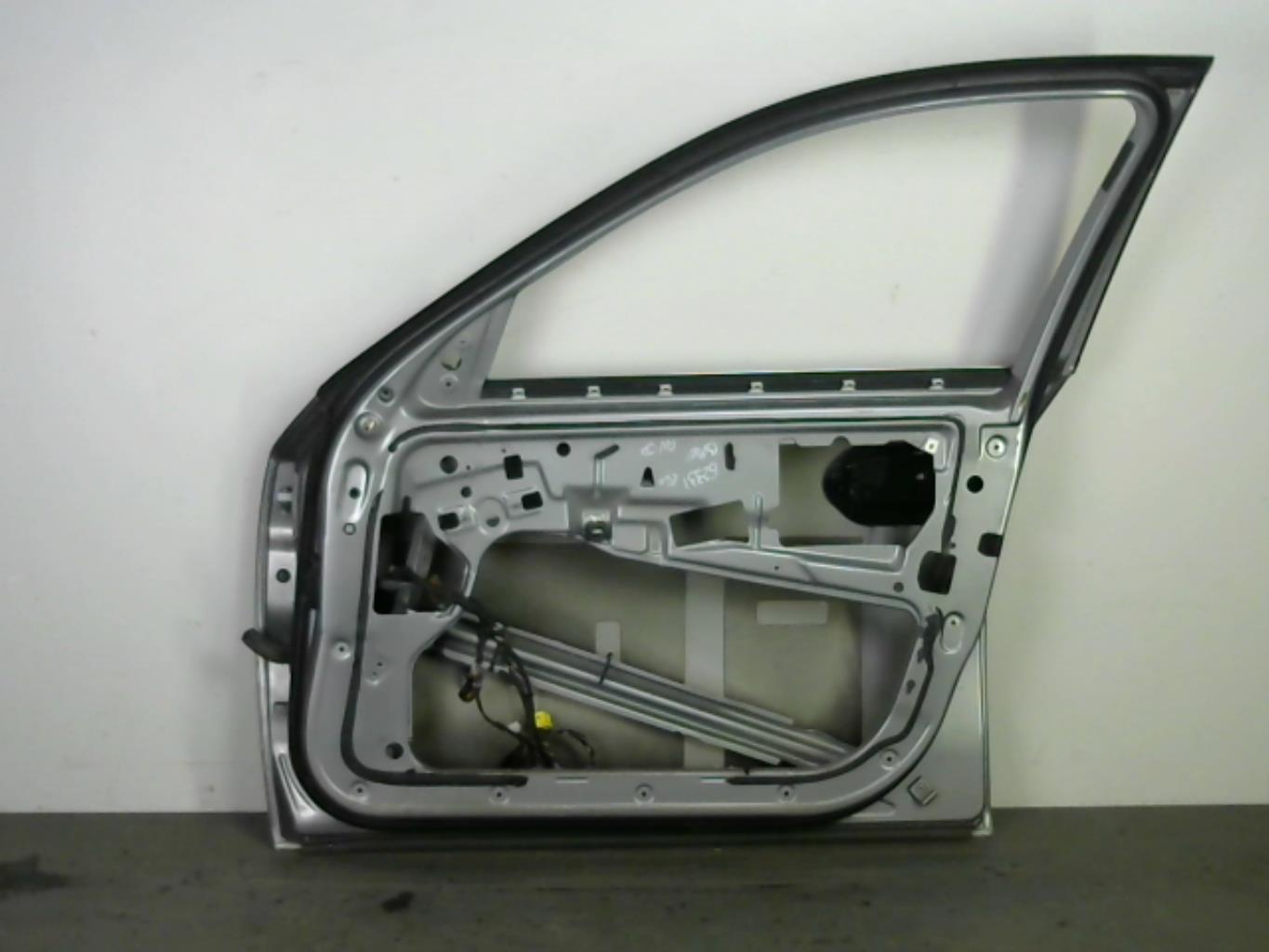 Porte avant droit BMW SERIE 5 E60 PHASE 2 Diesel - 1