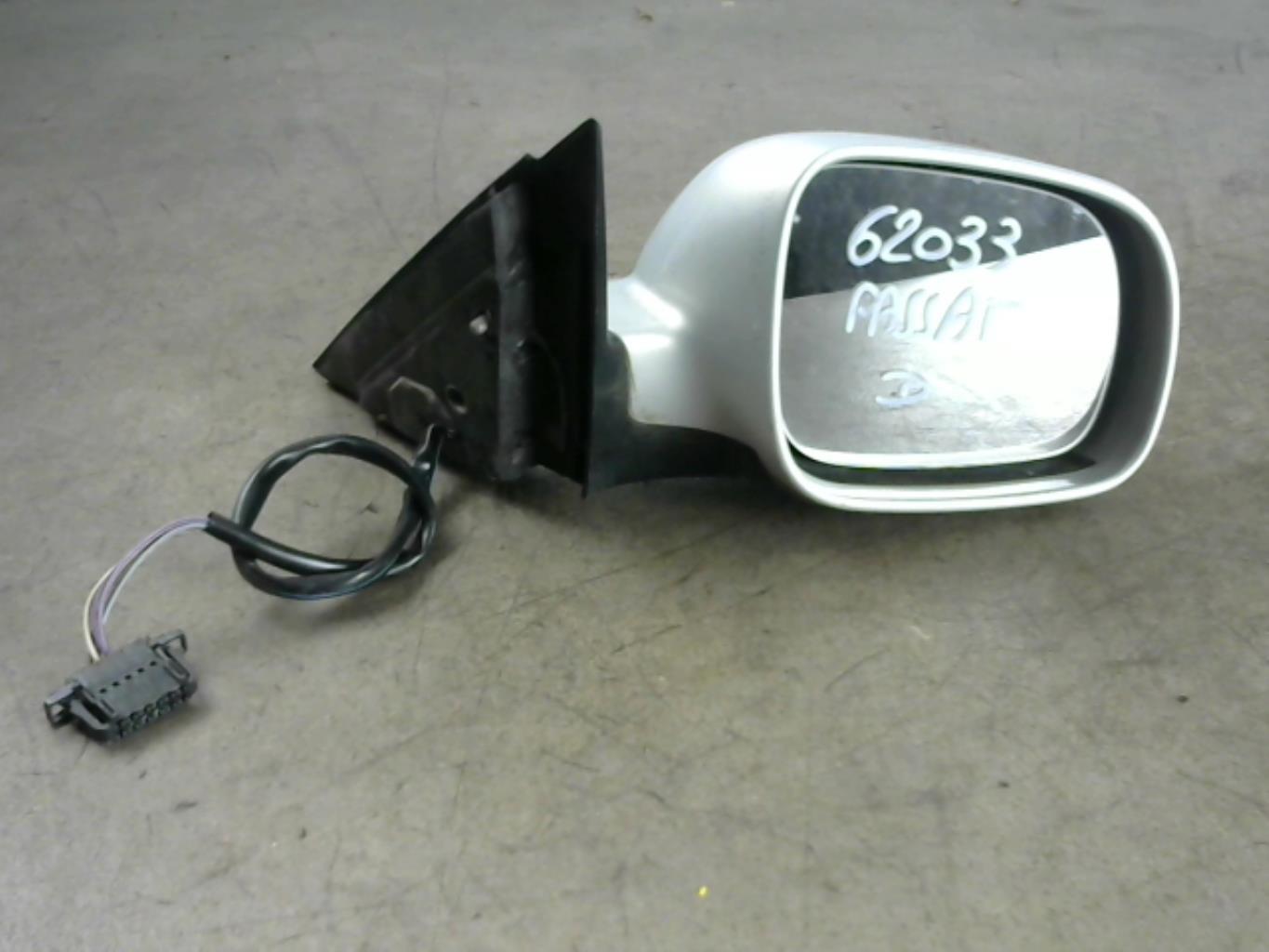Specchietto retrovisore destro VOLKSWAGEN PASSAT 4 PHASE 1 Gasolina - 1
