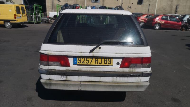 Gruppo ottico anteriore secondario destro (luci)(freccia) PEUGEOT 405 PHASE 2 BREAK Gasolina - 1