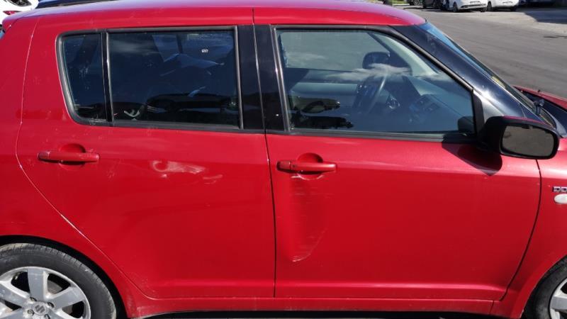Trappe d'essence SUZUKI SWIFT 3  - 1