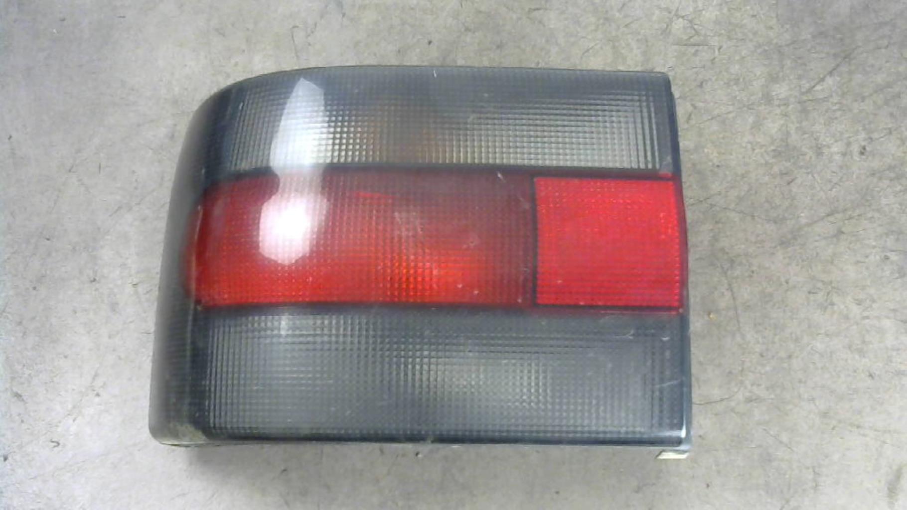 Fanale posteriore principale sinistro (luci) RENAULT R19 PHASE 1 Diésel - 1