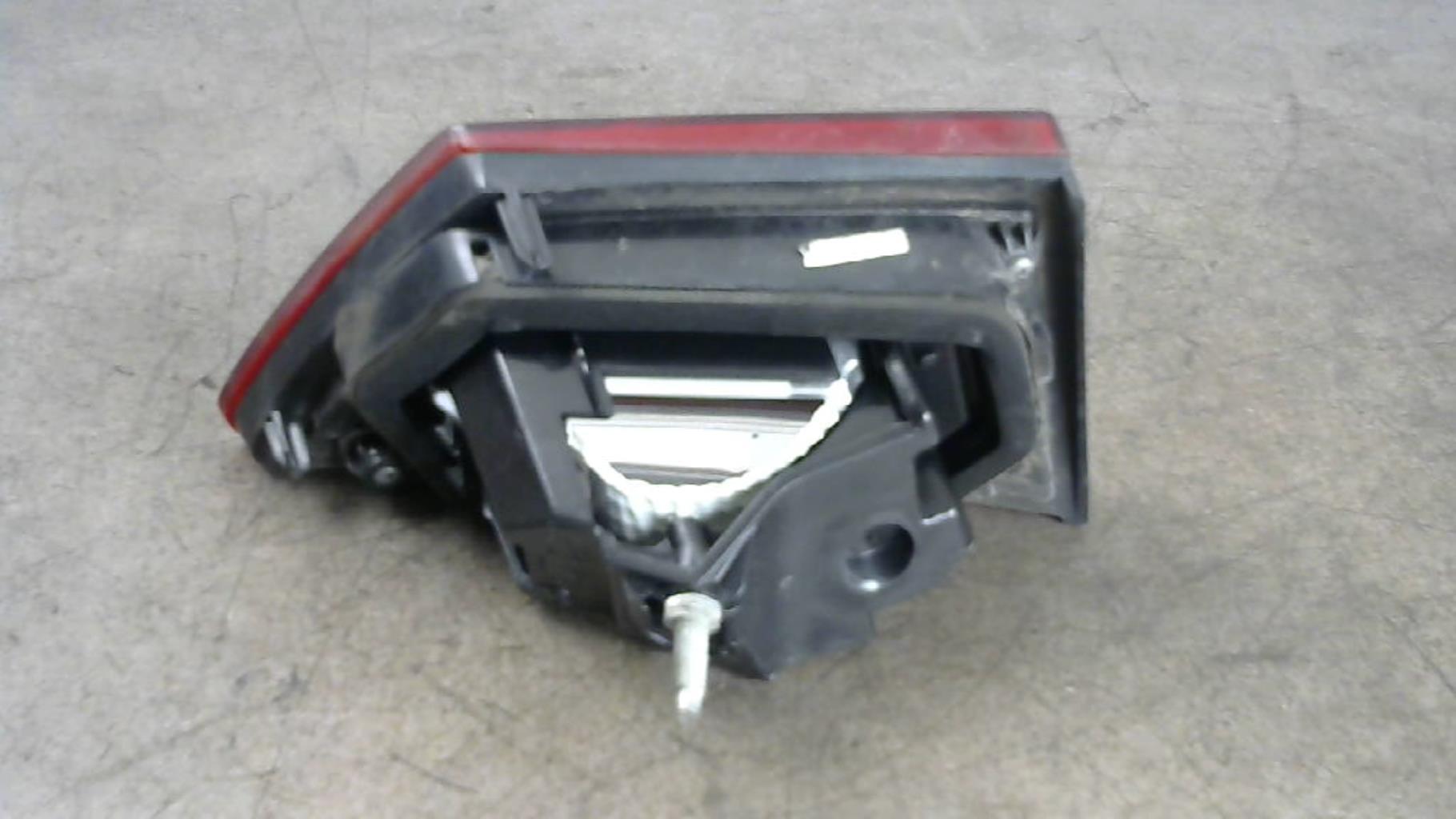 Feu arriere secondaire droit (feux) RENAULT CLIO 4 PHASE 1 Diesel - 1