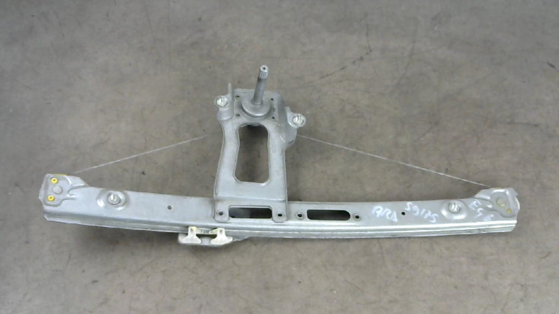 Alzacristalli manuale posteriore destro BMW SERIE 3 E46 PHASE 2 Diésel - 1