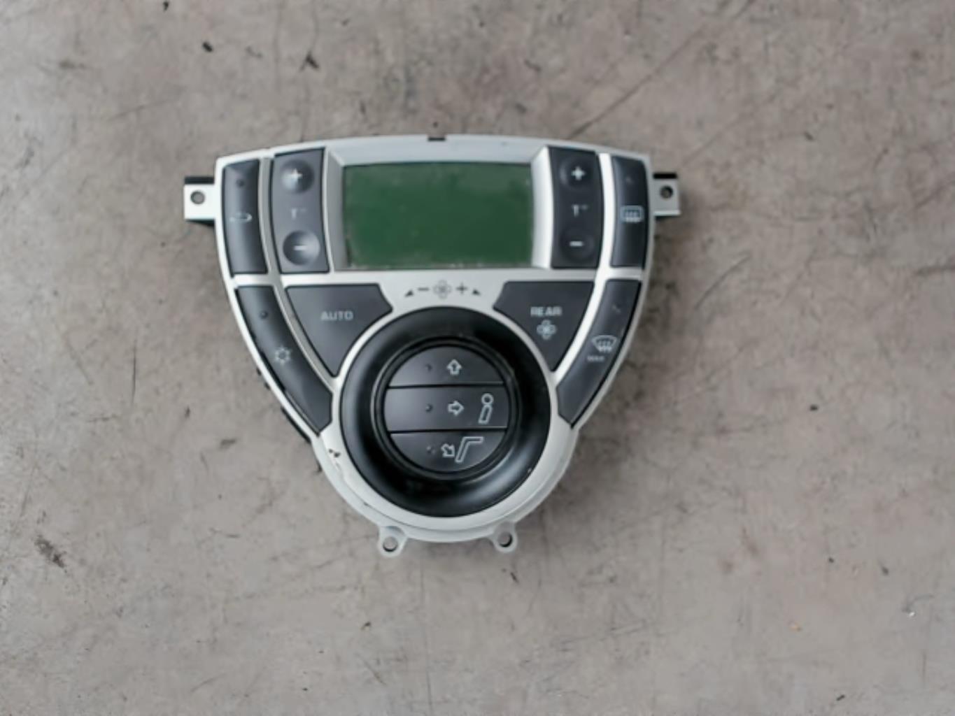Commande chauffage PEUGEOT 807 Diesel - 1